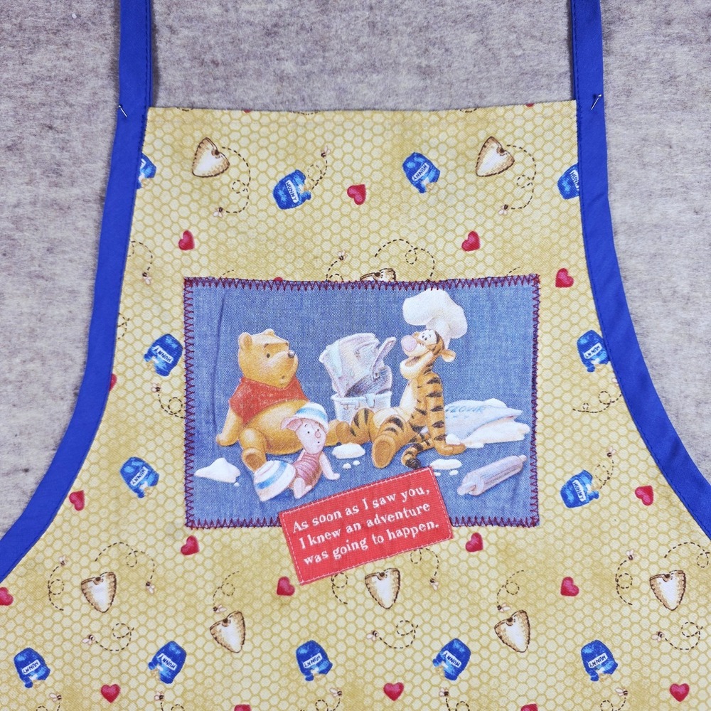 Vintage Winnie the Pooh Cooking‎ Apron Tigger  Piglet Yellow 1990s 100% Cotton